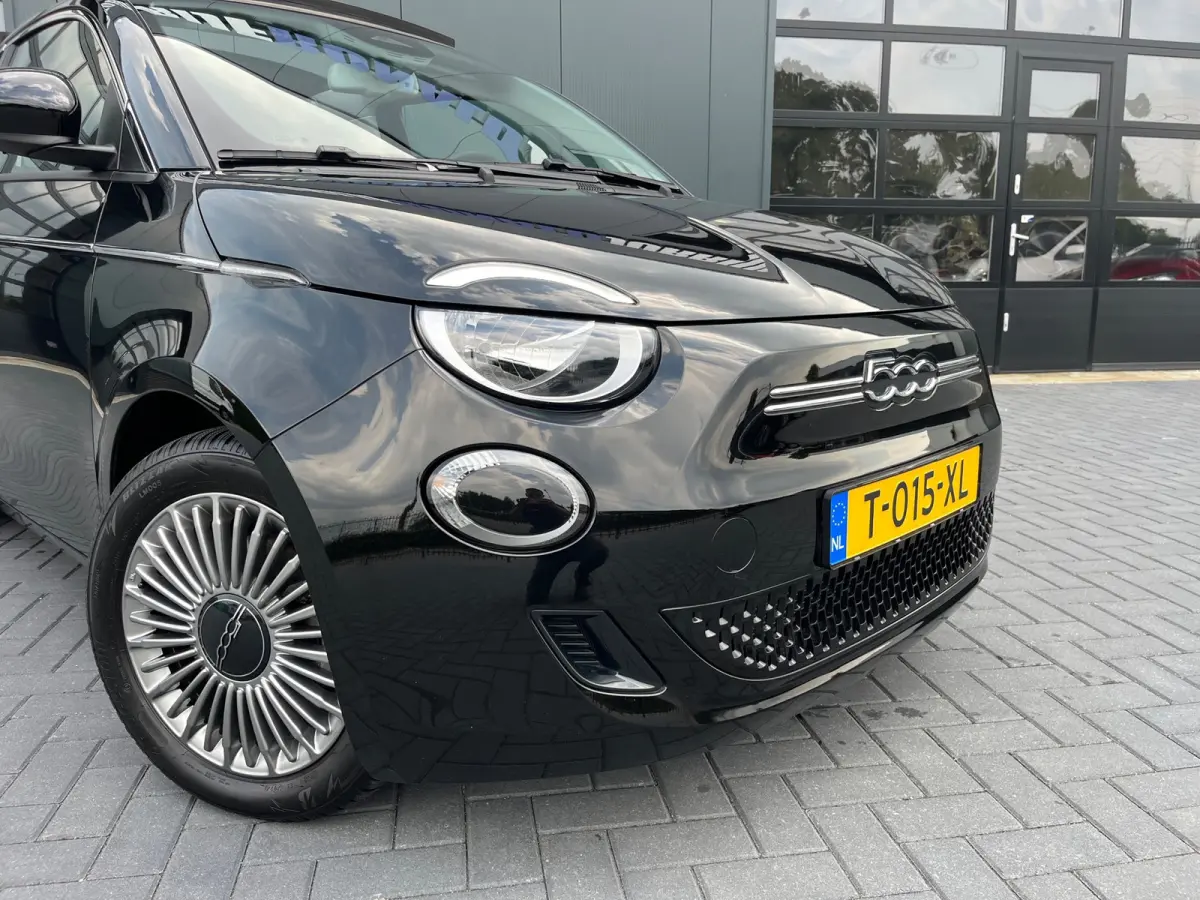 Urban 42 kWh NL.Auto/SOH 94.9%/Carplay/Cabriolet/Groot scherm/1Ste Eigenaar/Dealer onderhouden