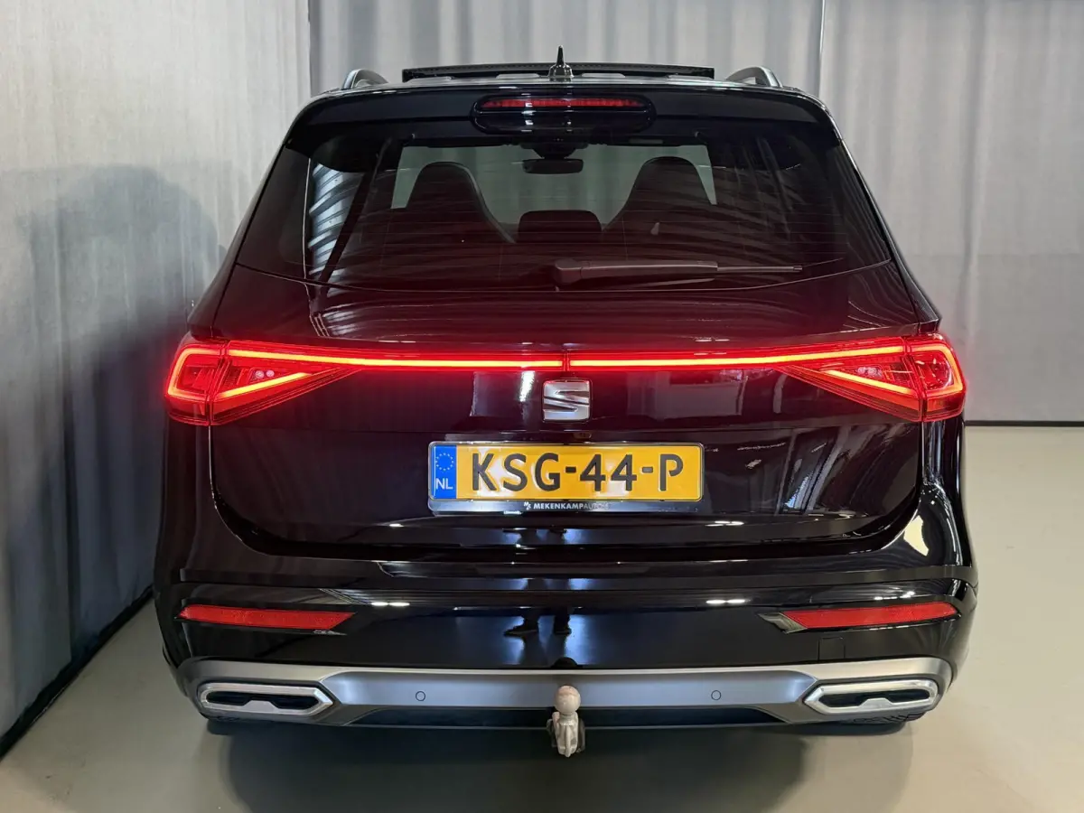 1.4 TSI e-Hybrid PHEV FR Business Intense 20"/Panoramadak/Trekhaak/Camera/Keyless/Dodehoek/Elektrische klep/Stuur + stoelverwarming v+a