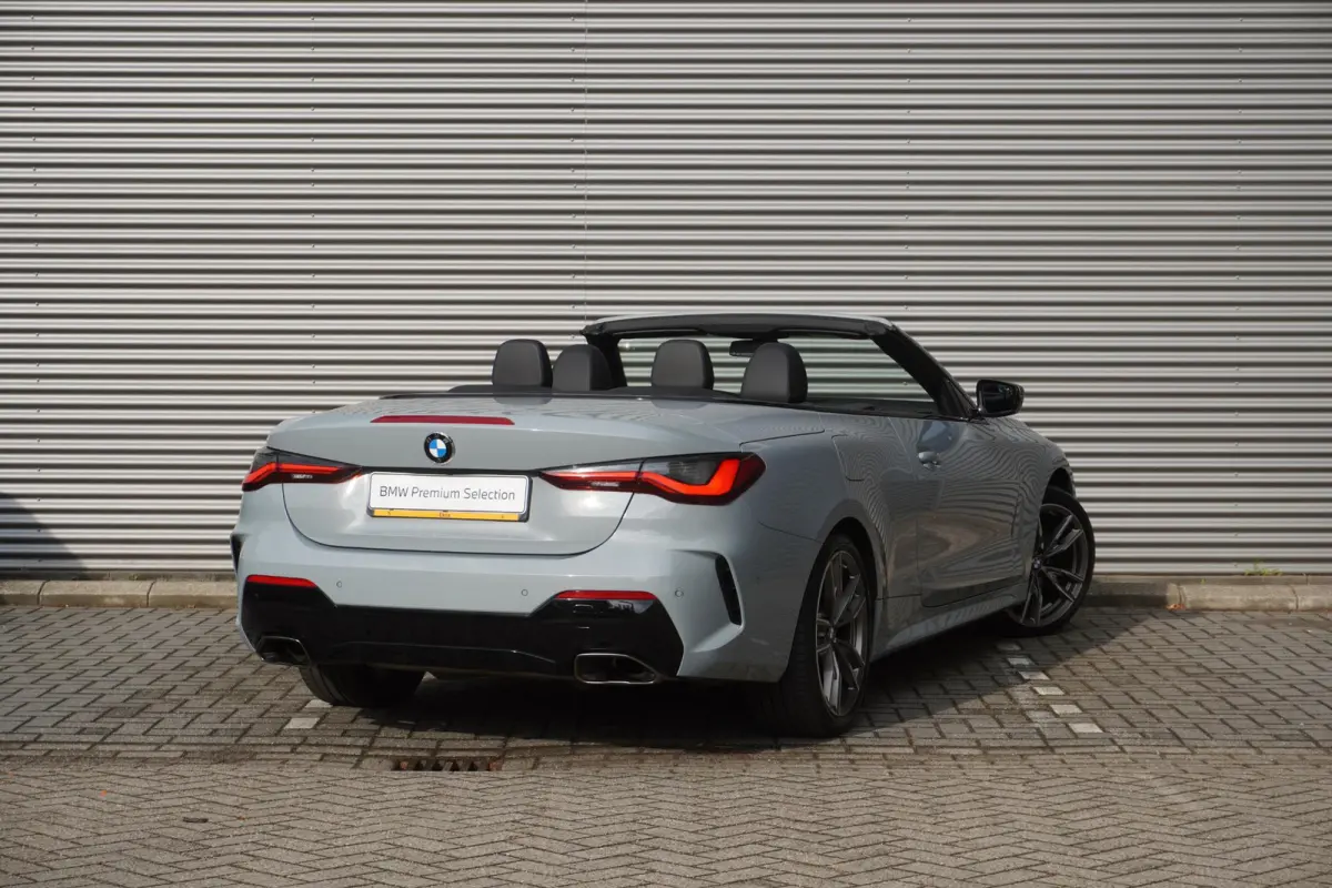 M440i xDrive Driving Assistant Professional | BMW Laserlight | HiFi System | 19 inch LM Dubbelspaak M wielen | BMW Head-Up Display