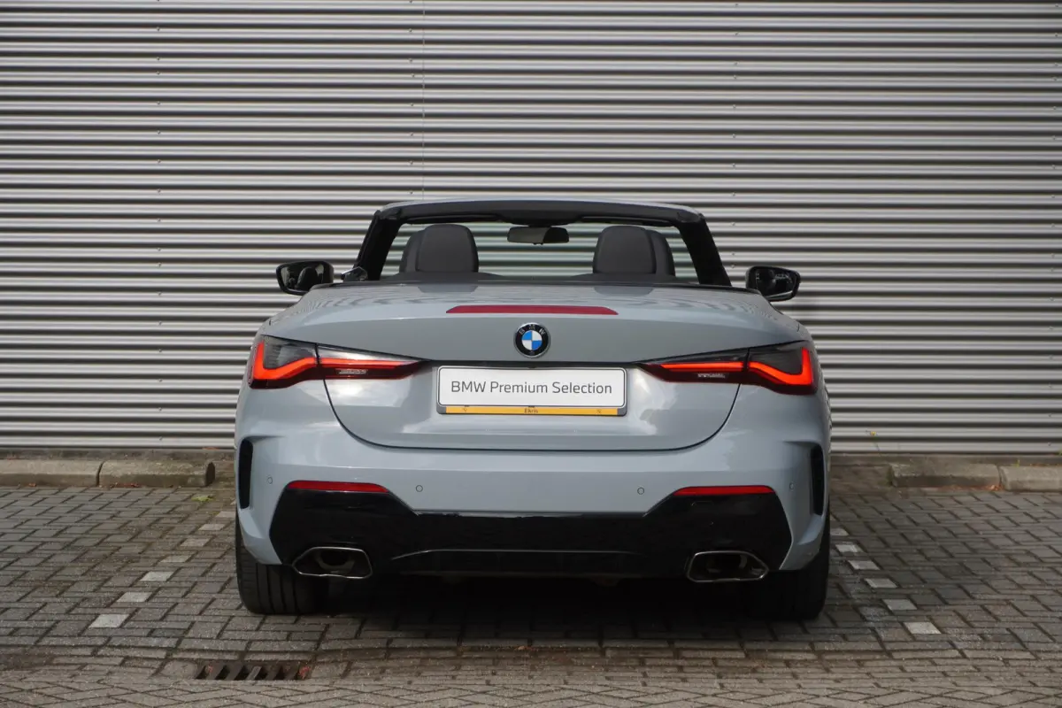 M440i xDrive Driving Assistant Professional | BMW Laserlight | HiFi System | 19 inch LM Dubbelspaak M wielen | BMW Head-Up Display