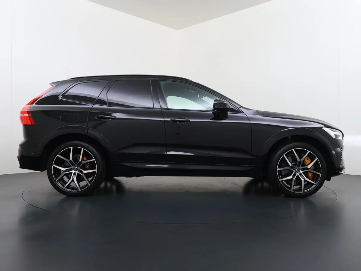 2.0 T8 Plug-in-hybrid AWD Polestar Engineered VAN:53.900,- VOOR:48.877,- UW HERFSTVOORDEEL:5.023,- ELEKTRISCHE TREKHAAK| VOLVO DEALER ONDERHOUDEN RECENT ONDERHOUD GEHAD| ELEKTRISCHE STOELEN 