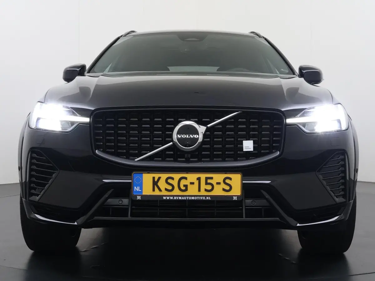 2.0 T8 Plug-in-hybrid AWD Polestar Engineered VAN:53.900,- VOOR:48.877,- UW HERFSTVOORDEEL:5.023,- ELEKTRISCHE TREKHAAK| VOLVO DEALER ONDERHOUDEN RECENT ONDERHOUD GEHAD| ELEKTRISCHE STOELEN 