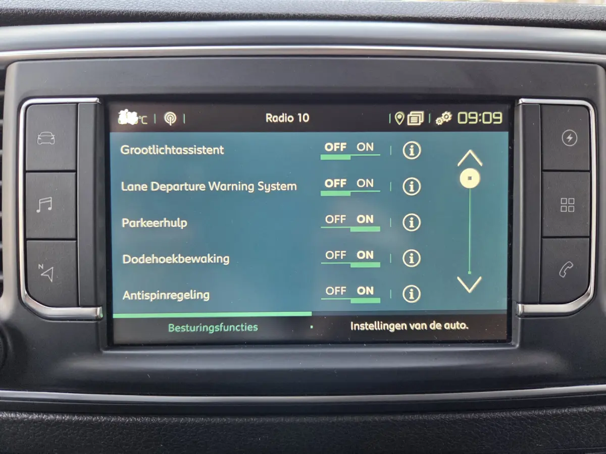XL L3 75kWh Rolstoelauto / Rolstoelbus 7-Persoons met Bodemverlaging