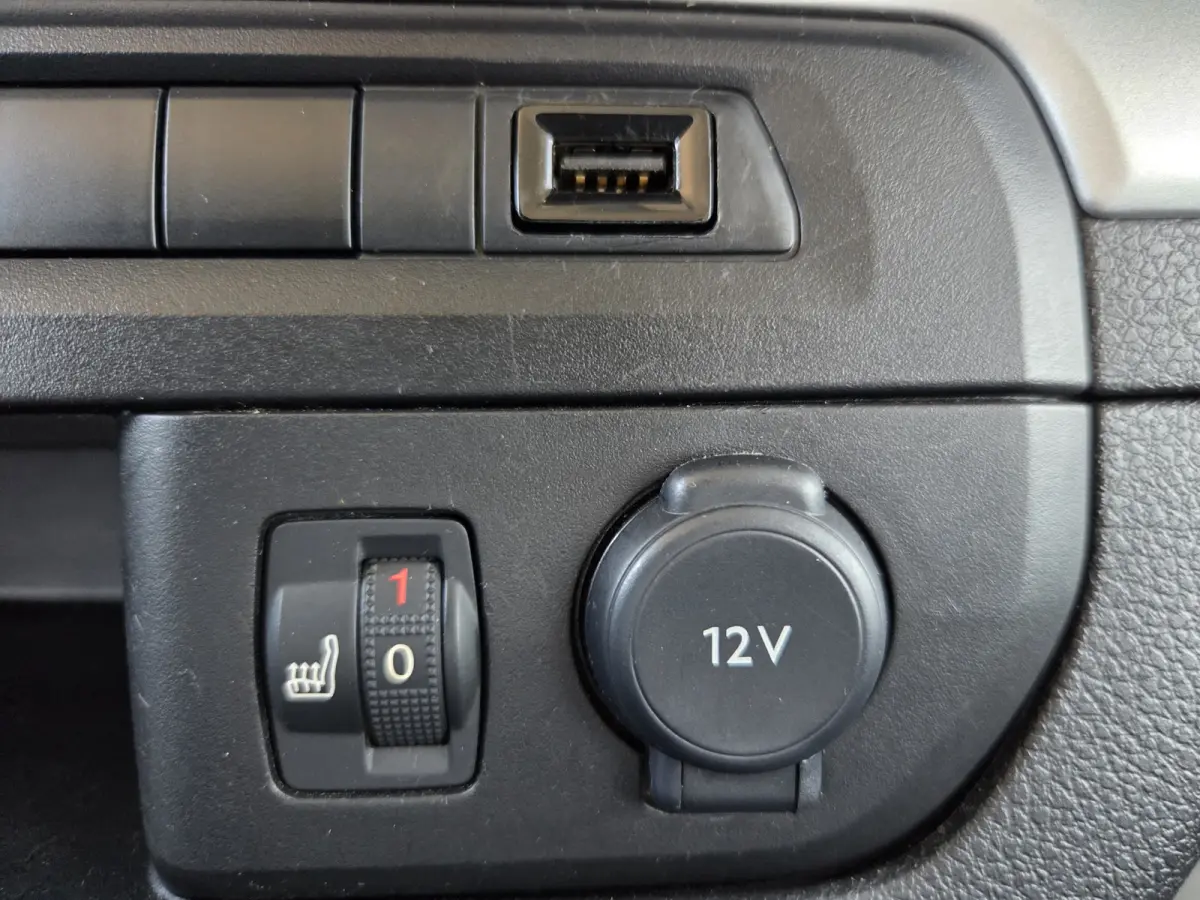 XL L3 75kWh Rolstoelauto / Rolstoelbus 7-Persoons met Bodemverlaging