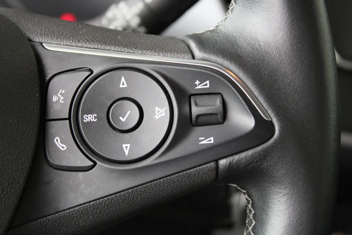 1.2 Edition | Cruise control | Android auto & Apple carplay | Airco |