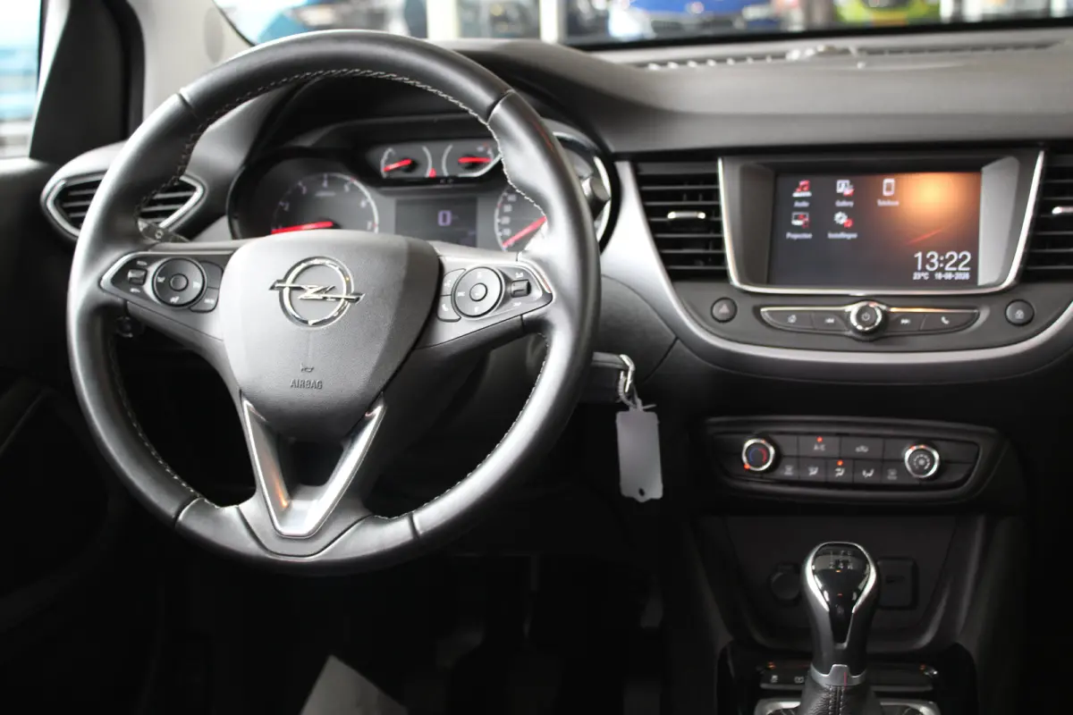 1.2 Edition | Cruise control | Android auto & Apple carplay | Airco |