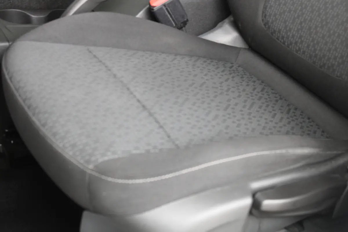 1.2 Edition | Cruise control | Android auto & Apple carplay | Airco |