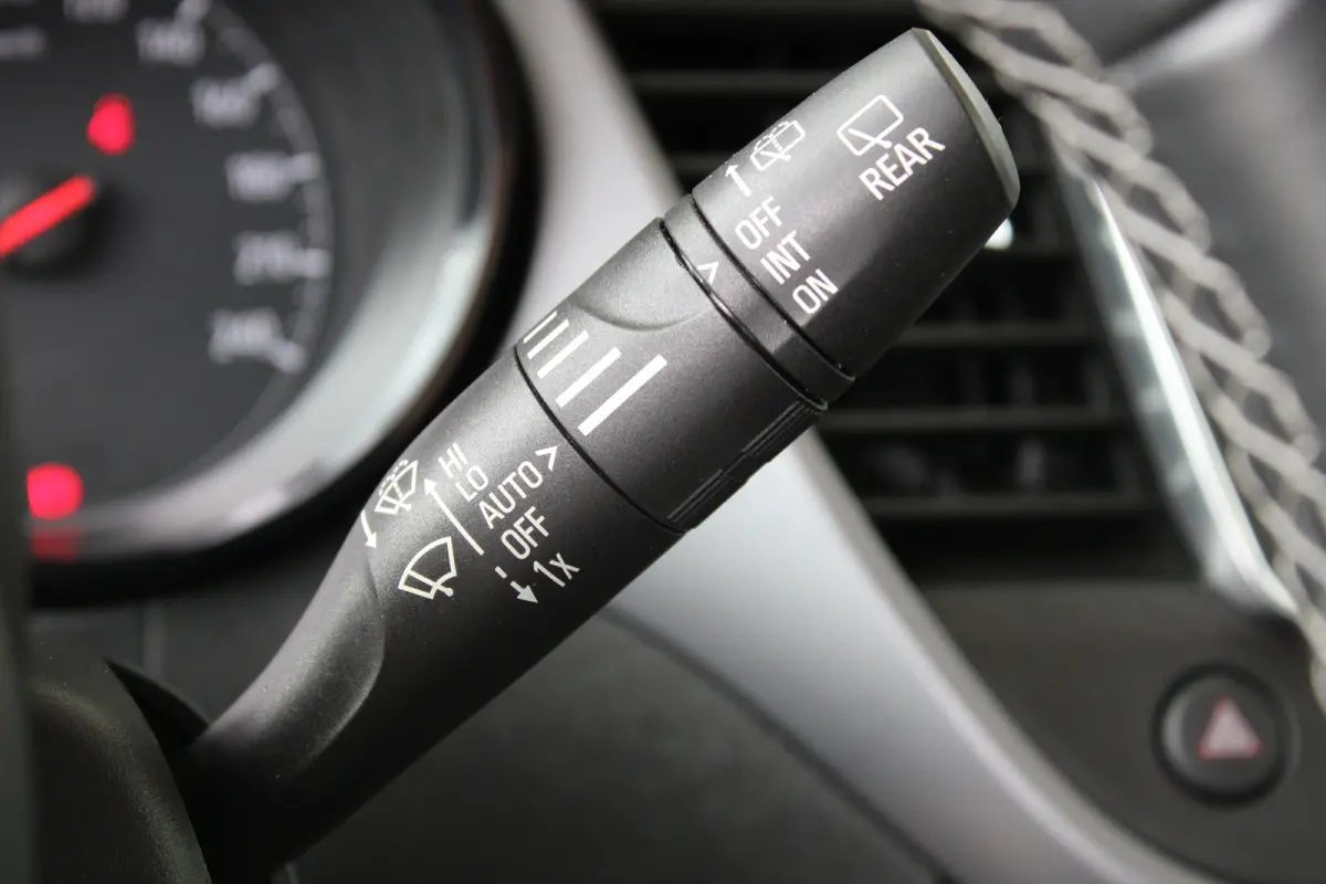 1.2 Edition | Cruise control | Android auto & Apple carplay | Airco |