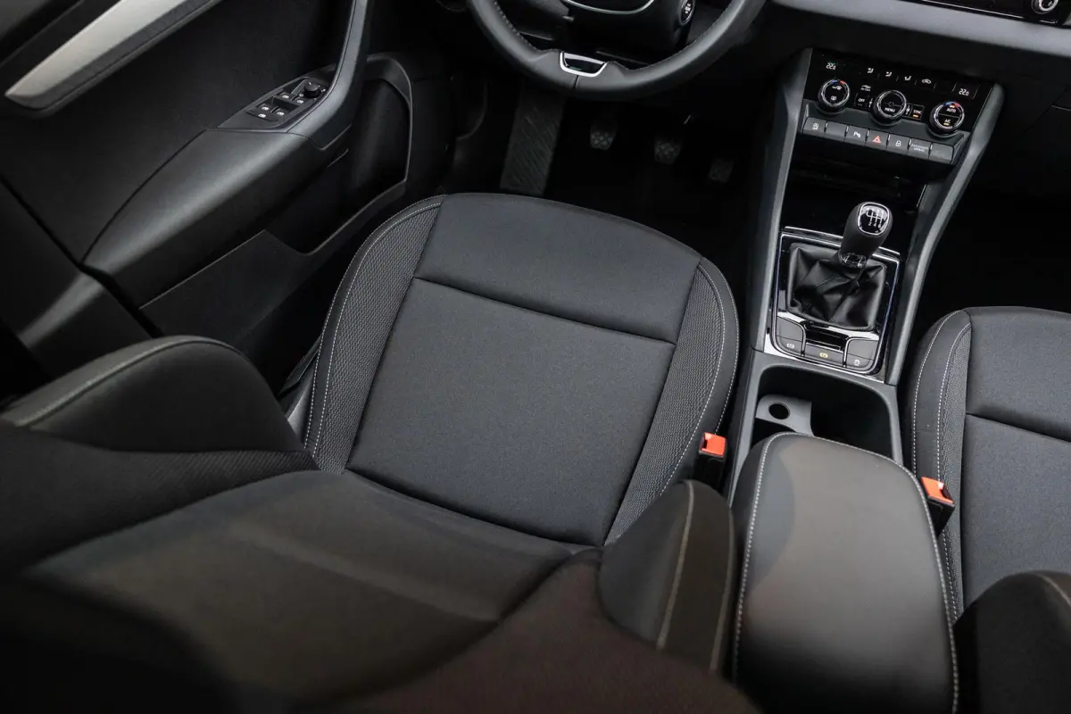 1.0 TSI 115pk Business Edition | Travel Assist Pakket | Navigatie Pakket | Achteruitrijcamera