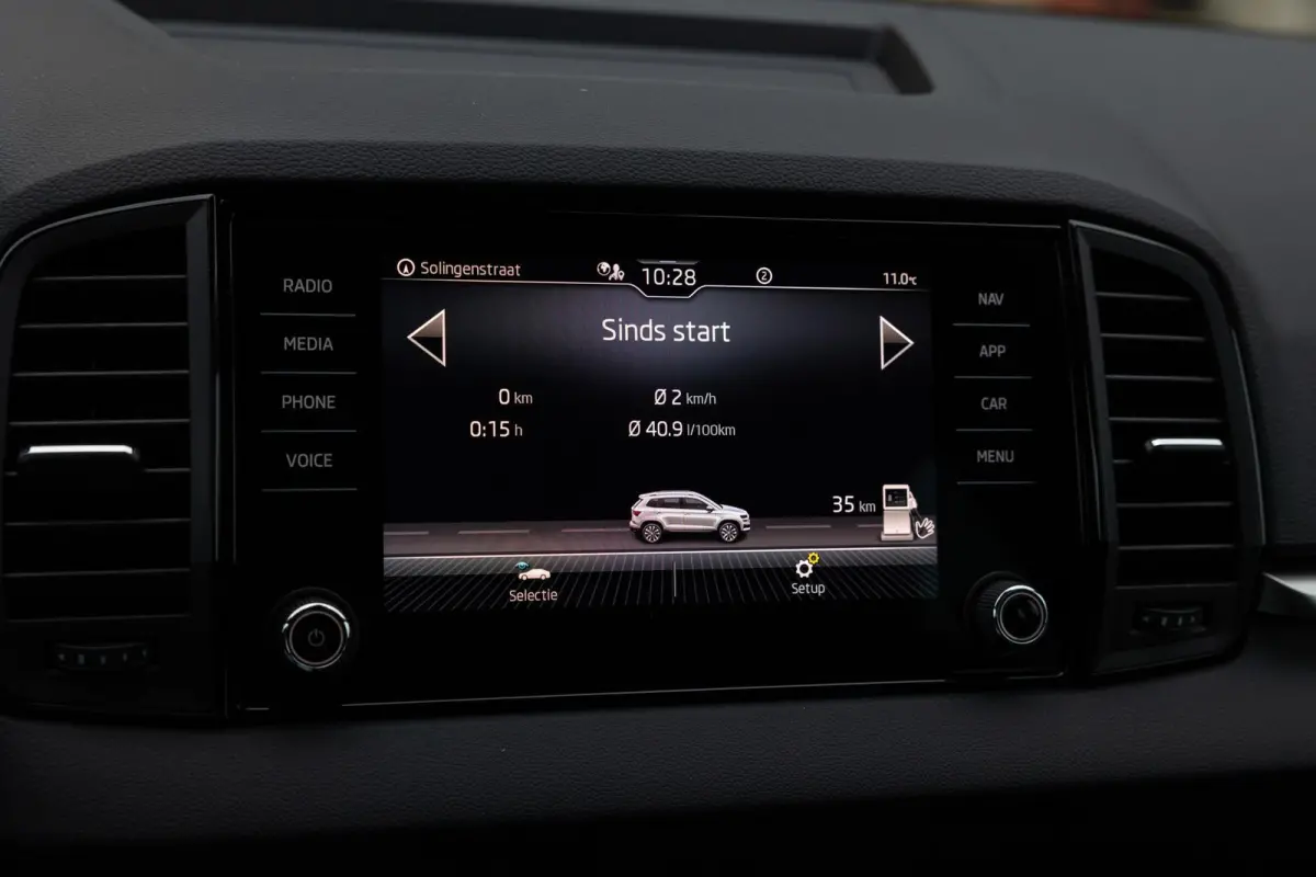 1.0 TSI 115pk Business Edition | Travel Assist Pakket | Navigatie Pakket | Achteruitrijcamera