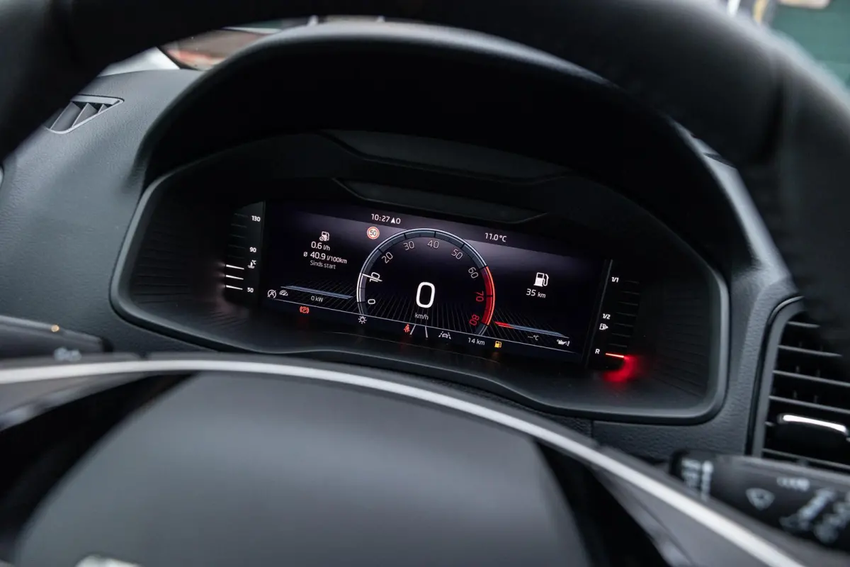 1.0 TSI 115pk Business Edition | Travel Assist Pakket | Navigatie Pakket | Achteruitrijcamera