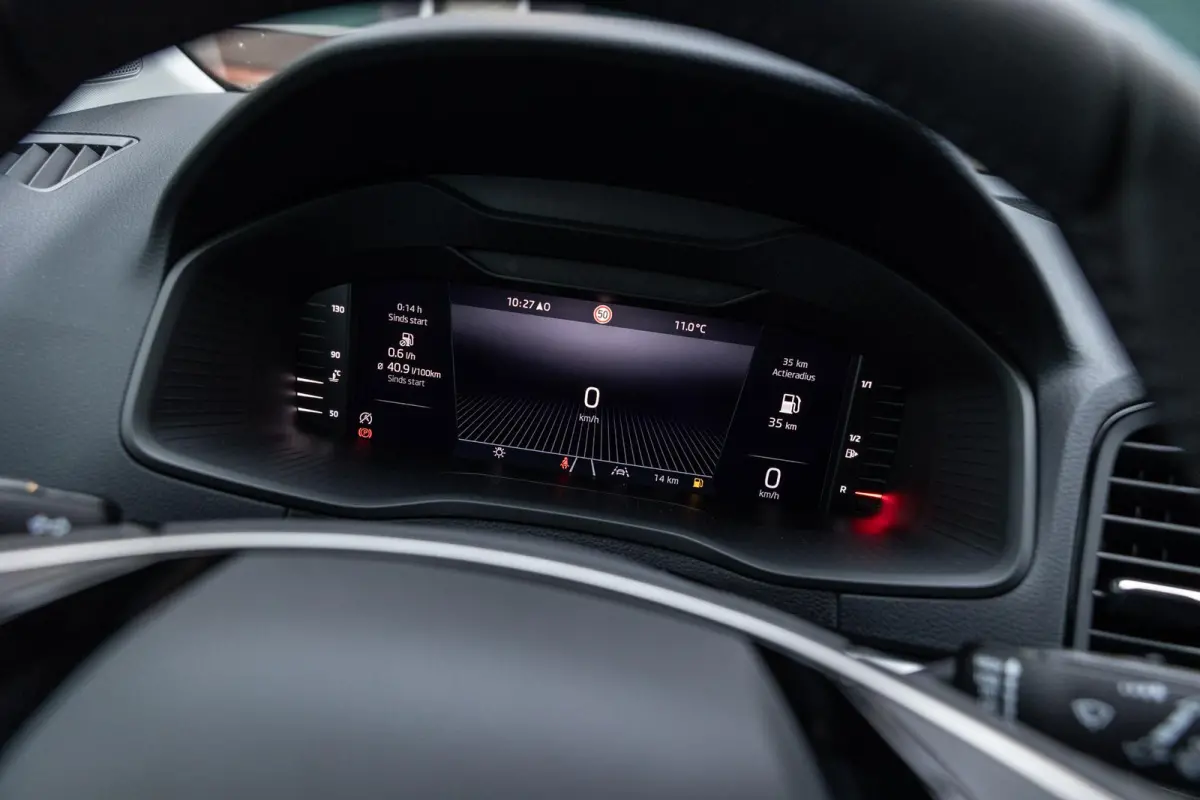 1.0 TSI 115pk Business Edition | Travel Assist Pakket | Navigatie Pakket | Achteruitrijcamera