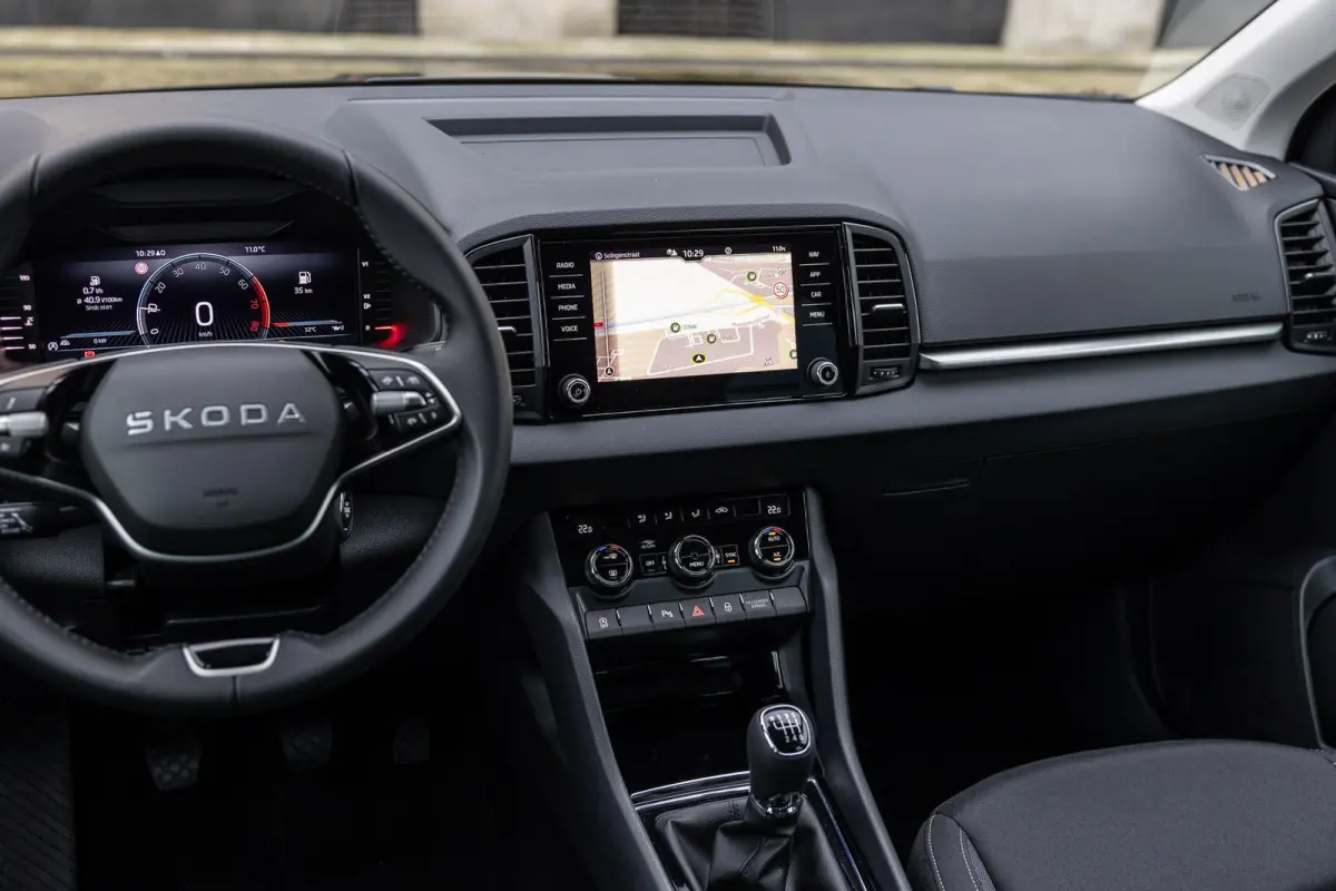 1.0 TSI 115pk Business Edition | Travel Assist Pakket | Navigatie Pakket | Achteruitrijcamera