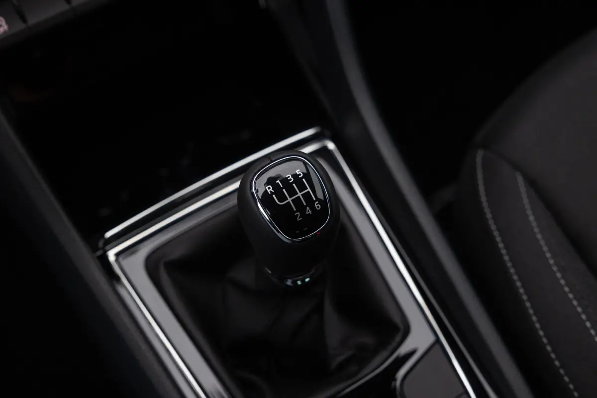 1.0 TSI 115pk Business Edition | Travel Assist Pakket | Navigatie Pakket | Achteruitrijcamera