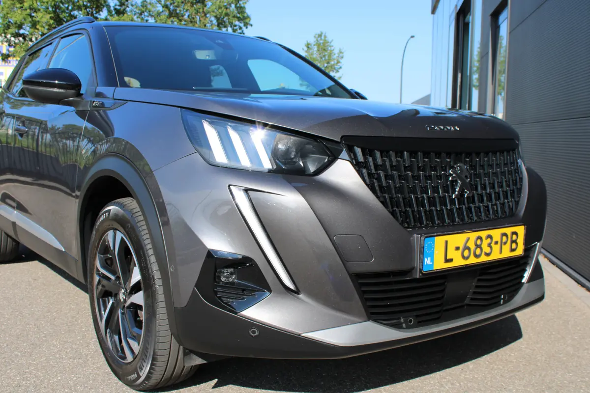 1.2 PureTech GT | Navigatie | Camera | Apple carplay | Full LED | NL auto | Parkeersensoren |