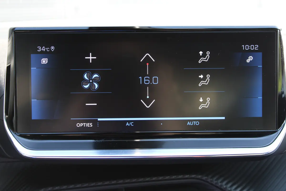 1.2 PureTech GT | Navigatie | Camera | Apple carplay | Full LED | NL auto | Parkeersensoren |
