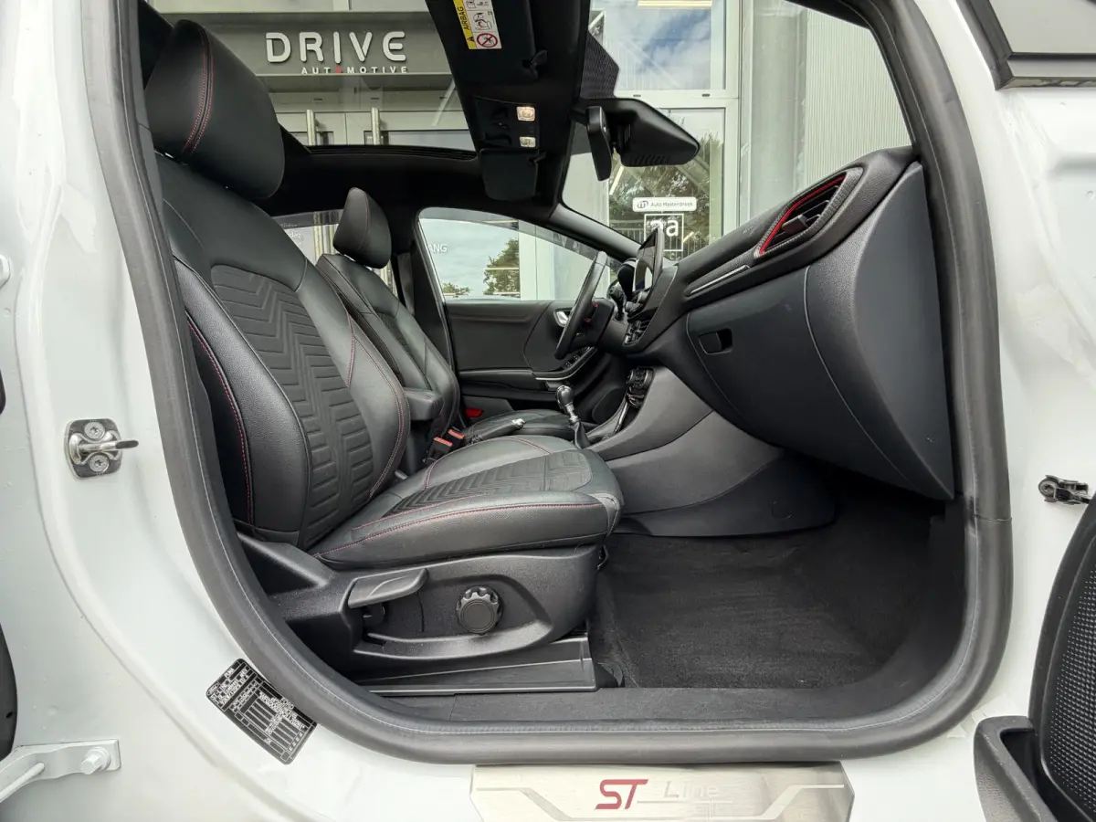 1.0 EcoBoost ST-Line X |Pano|B&O|Winter|Afn.trekhaak|Allseason