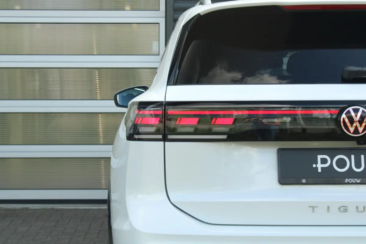 1.5 eHybrid 204pk R-Line Edition | Panoramadak | Trekhaak