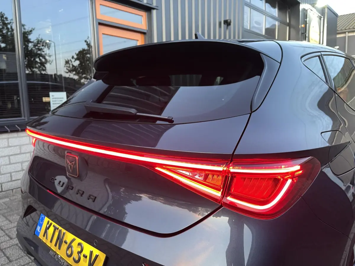 1.5 eTSI Business Edition Plus AUT. SPORT-STOELEN|SFEERVERLICHTING|CARPLAY|CAMERA|KEYLESS|DEALER ONDERHOUDEN|GARANTIE TOT DECEMBER 2027