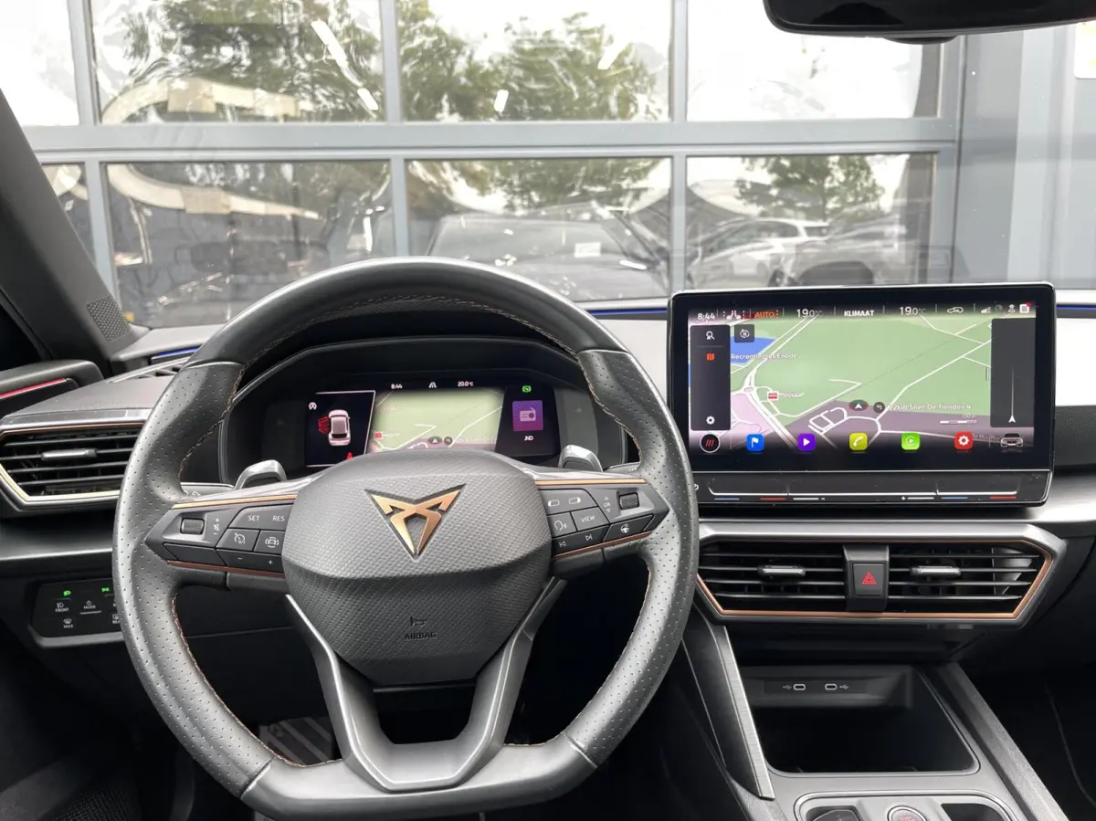 1.5 eTSI Business Edition Plus AUT. SPORT-STOELEN|SFEERVERLICHTING|CARPLAY|CAMERA|KEYLESS|DEALER ONDERHOUDEN|GARANTIE TOT DECEMBER 2027