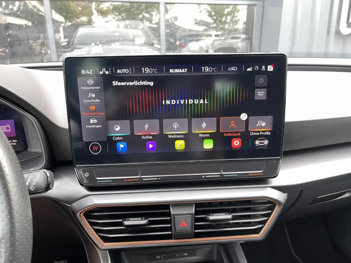 1.5 eTSI Business Edition Plus AUT. SPORT-STOELEN|SFEERVERLICHTING|CARPLAY|CAMERA|KEYLESS|DEALER ONDERHOUDEN|GARANTIE TOT DECEMBER 2027
