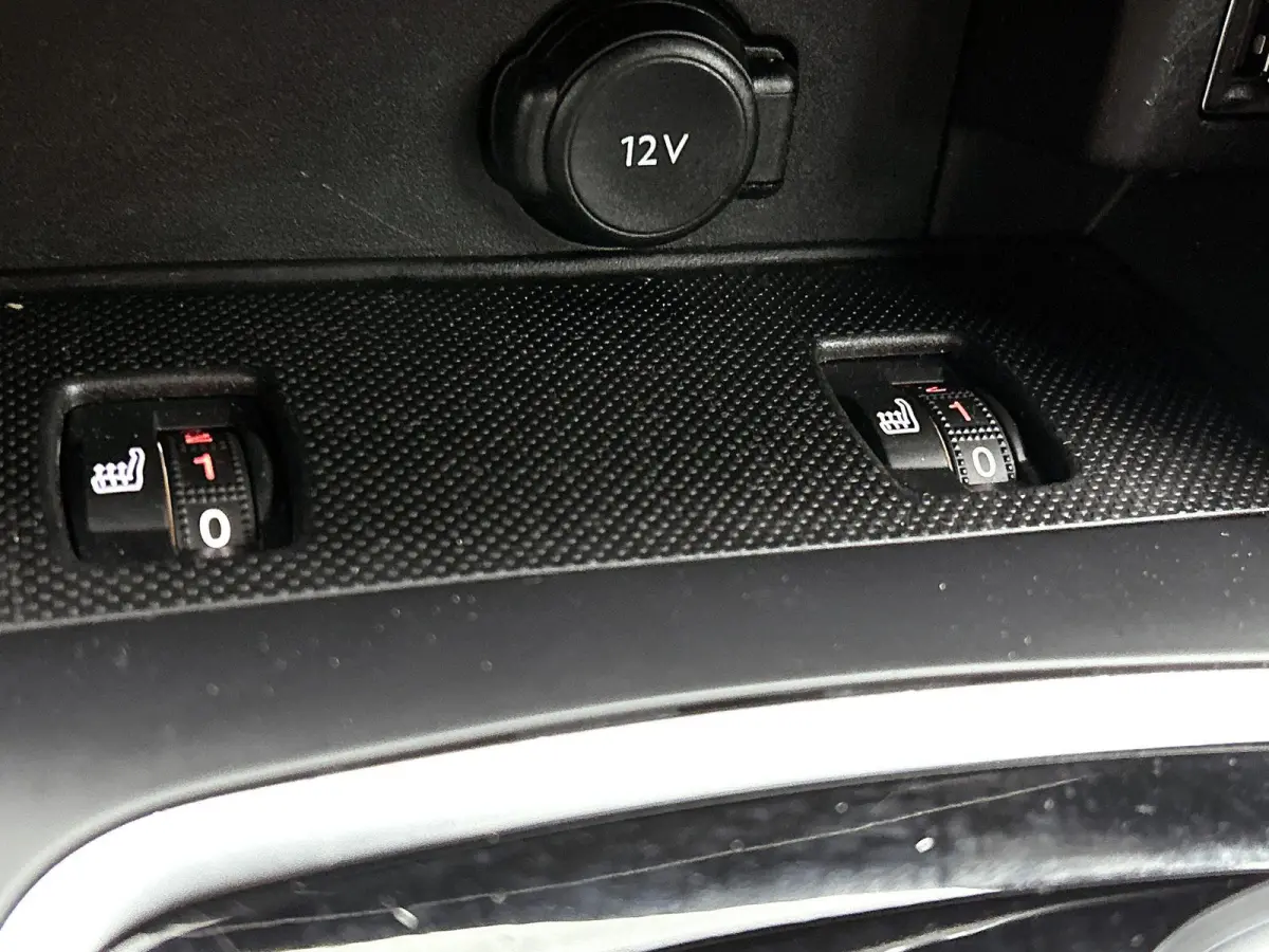 Blue Lease GT 130pk Automaat | Navigatie | Achteruitrijcamera | Full LED koplampen | Adaptieve Cruise Control | Keyless | Sportstoelen Leder/Alcantara verwarmd+massage | Climate Control | Pa
