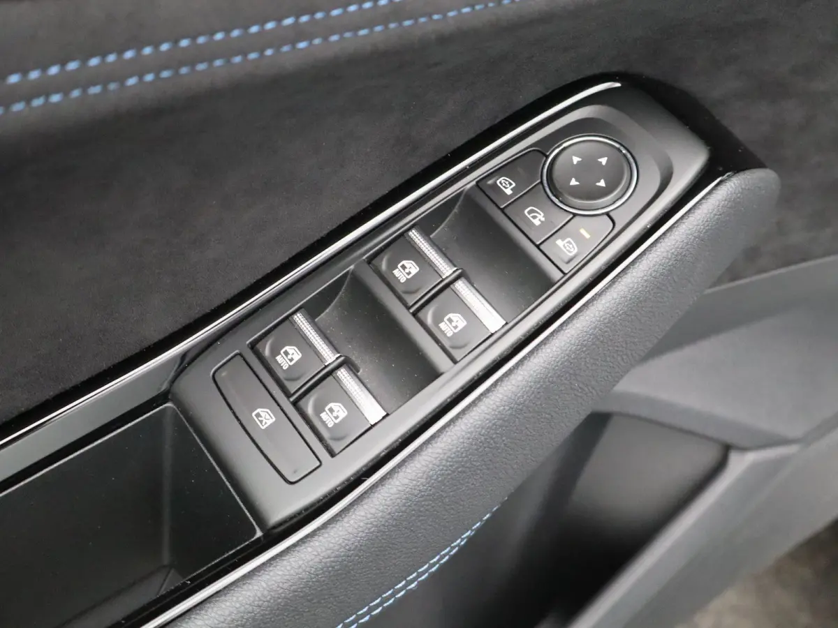 esprit Alpine Full Hybrid E-Tech 200 | Panoramadak | Head-Up Display | Matrix LED |