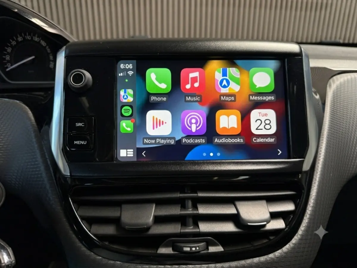 1.2 PureTech Blue Lion | Panorama | Carplay | Dealer onderhouden