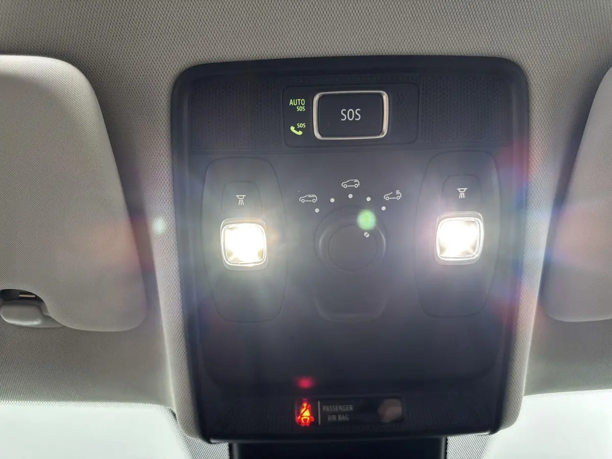 1.6 E-Tech Plug-in Hybrid 160 Initiale Paris | PANO | ACC | 360 Camera | BOSE | Stoelverwarming | Lane Asisst | elektr. stoelverstelling | Apple Carplay/Android Auto | lichtmetalen velgen 18