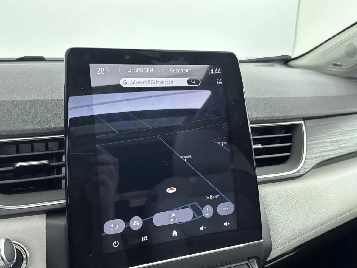 1.6 E-Tech Plug-in Hybrid 160 Initiale Paris | PANO | ACC | 360 Camera | BOSE | Stoelverwarming | Lane Asisst | elektr. stoelverstelling | Apple Carplay/Android Auto | lichtmetalen velgen 18
