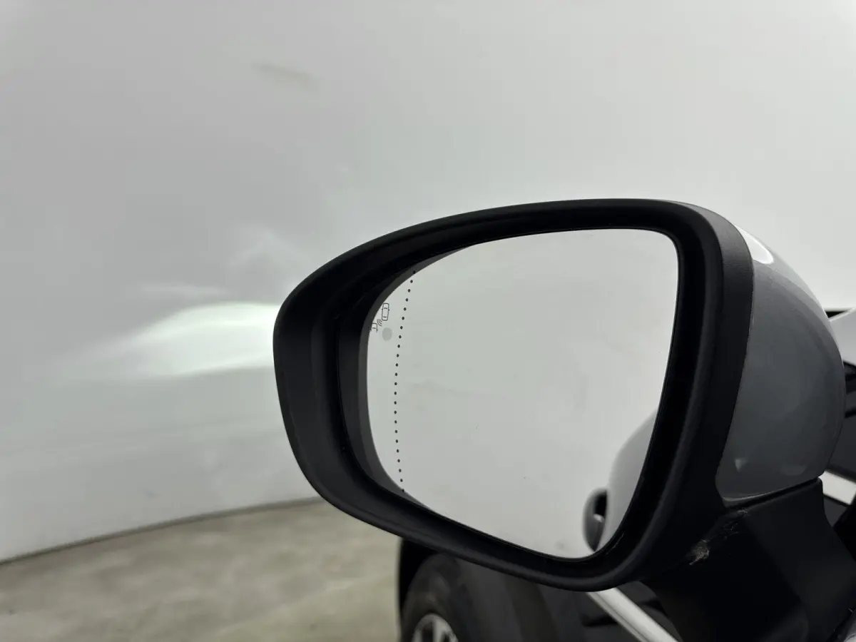 1.6 E-Tech Plug-in Hybrid 160 Initiale Paris | PANO | ACC | 360 Camera | BOSE | Stoelverwarming | Lane Asisst | elektr. stoelverstelling | Apple Carplay/Android Auto | lichtmetalen velgen 18
