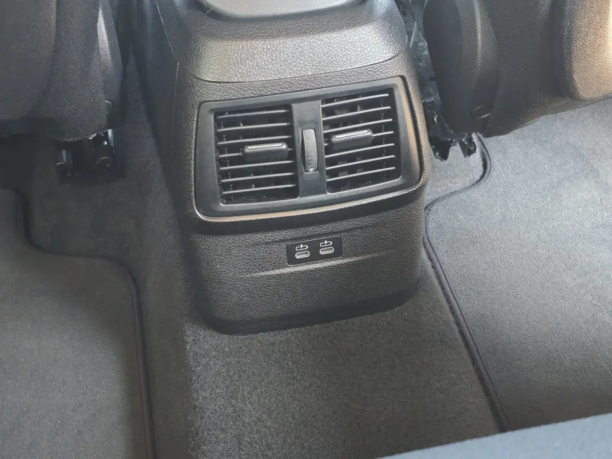 216i Corporate Lease Executive Airco Navi