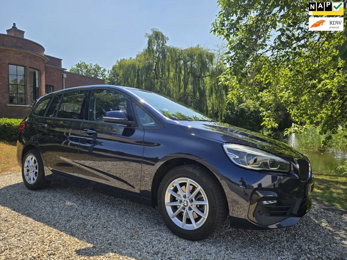 BMW 2-serie Gran Tourer 2018 Benzine Handgeschakeld leasen