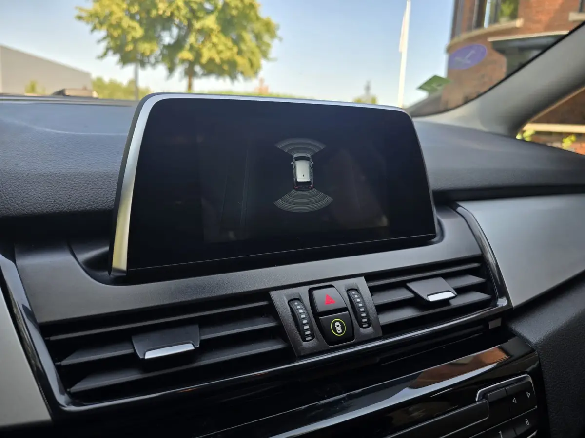 216i Corporate Lease Executive Airco Navi