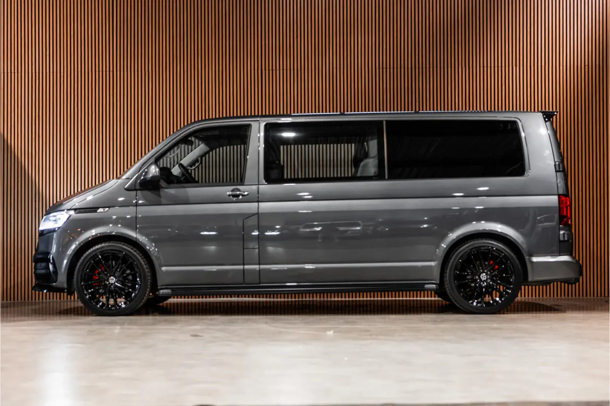 T6.1 2.0 TDI L2H1 DC 4Motion | Dubbel cabine | 5-zitter | Bi-Xenon | CarPlay | Camera | Navigatie | MF Stuur | Trekhaak | DAB | Cruise control