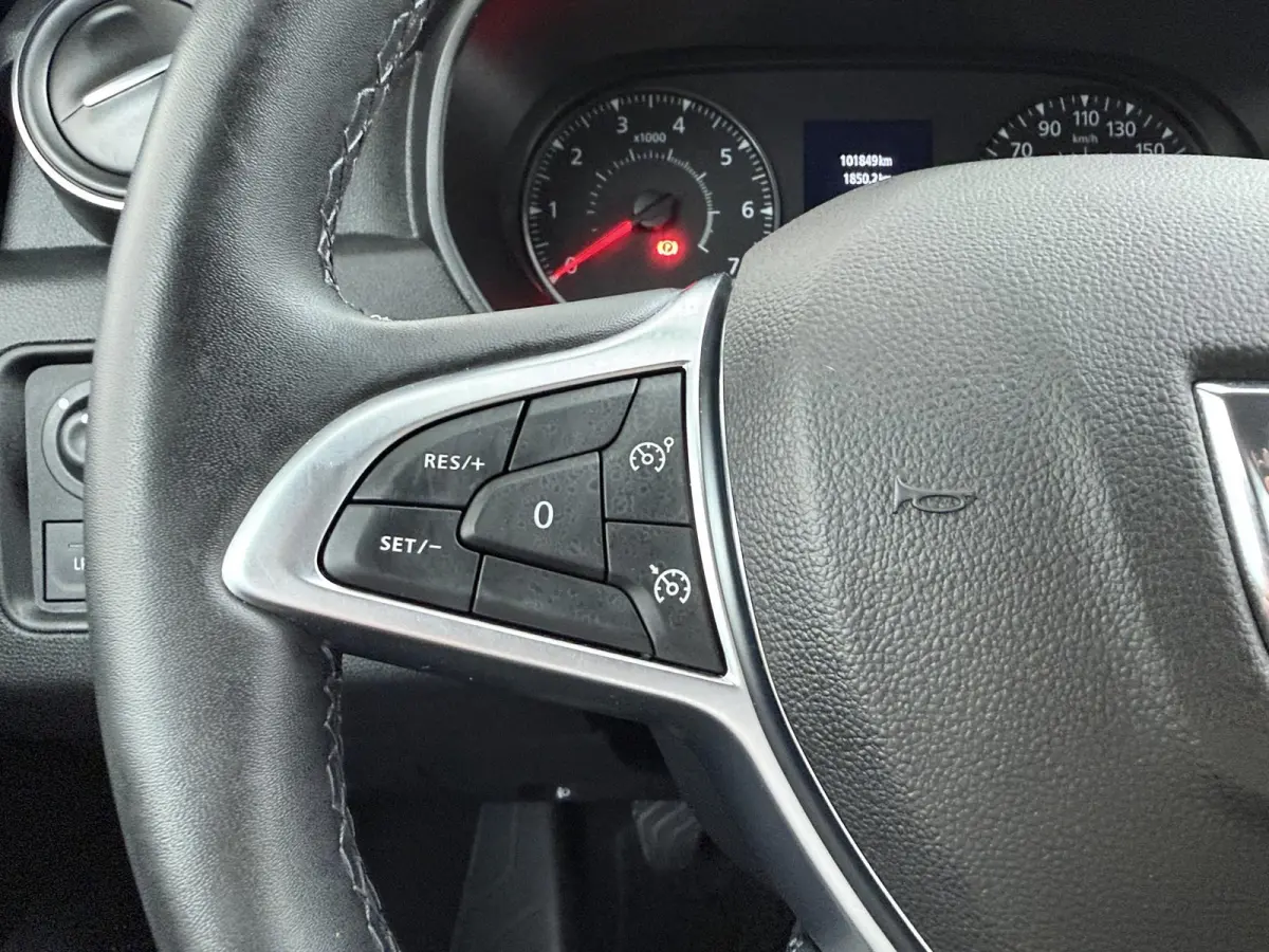 TCe 100 Bi-Fuel Prestige | LPG | 360 Camera | Navigatie | Apple CarPlay |