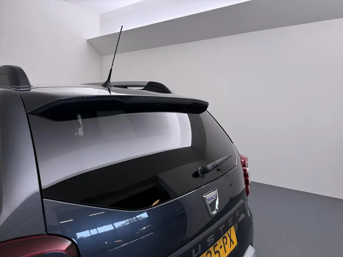 TCe 100 Bi-Fuel Prestige | LPG | 360 Camera | Navigatie | Apple CarPlay |