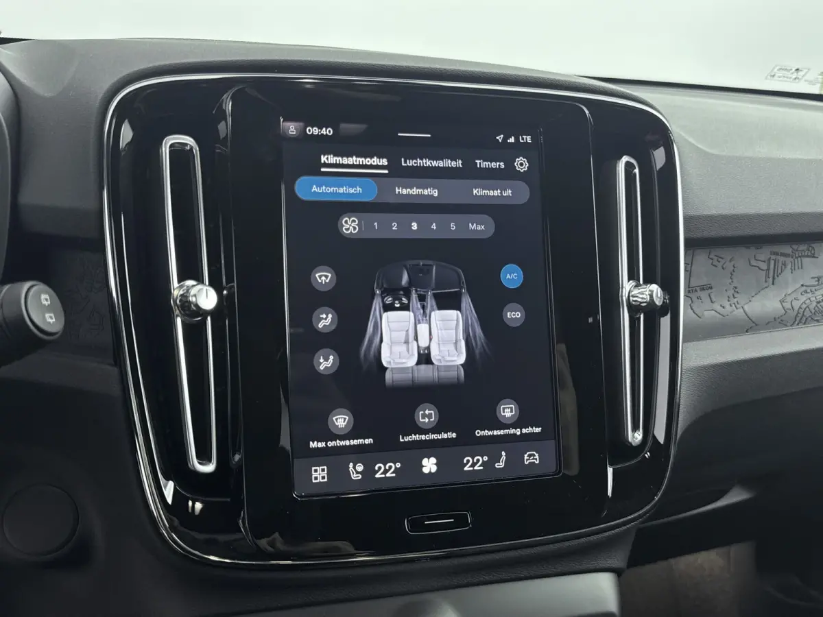 Single Motor Plus Black Edition Europa 70 kWh | Achterbank verwarmd | Achteruitrijcamera | Apple Carplay/Android Auto|telefoonintegratie premium