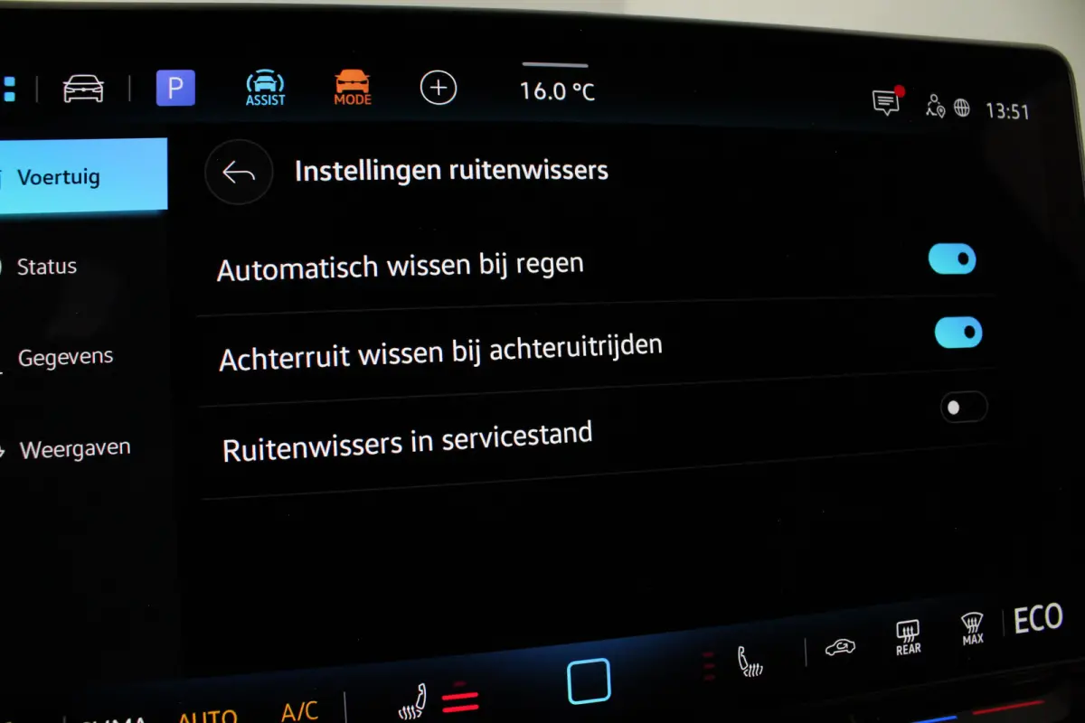 1.5 TSI eHybrid Life Edition (nieuw) Dolphin Gray/18inch/IQ/Design-pakket/Winterpakket Plus...