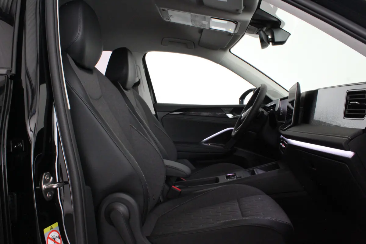 1.5 TSI eHybrid Life Edition (nieuw) Dolphin Gray/18inch/IQ/Design-pakket/Winterpakket Plus...