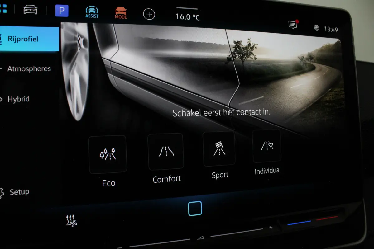 1.5 TSI eHybrid Life Edition (nieuw) Dolphin Gray/18inch/IQ/Design-pakket/Winterpakket Plus...