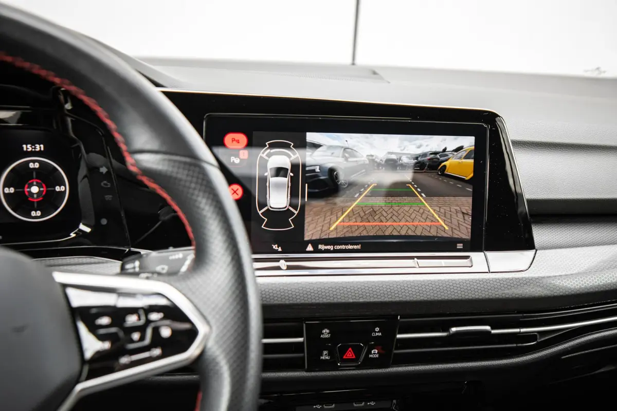 GTI 2.0 TSI 245pk DSG | Panoramadak | Adaptief Onderstel | Matrix LED | Stoelverwarming | Navigatie | 18'' LMV