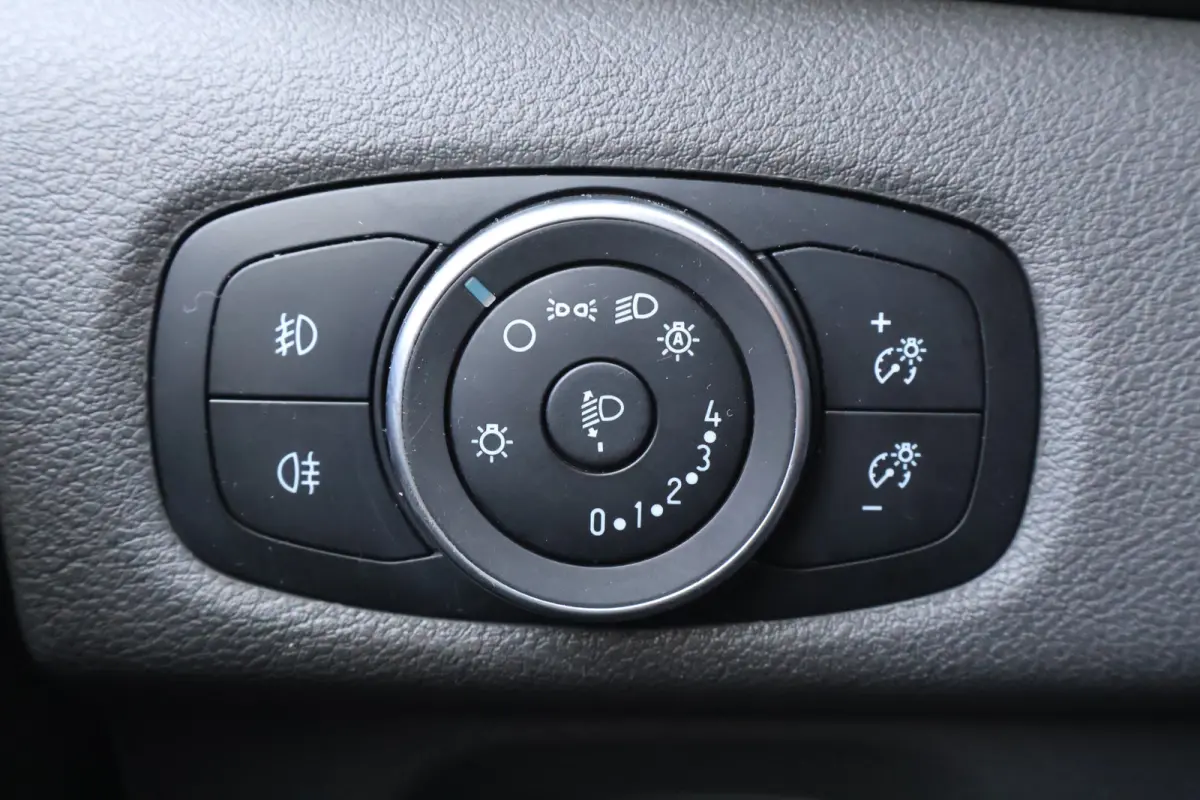 2.0 TDCI 170pk L2 H1 Airco Camera Trekhaak