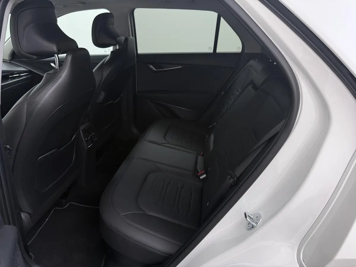 1.6 GDi Hybrid DynamicPlusLine | Adaptieve Cruise Control | Stoelverwarming |
