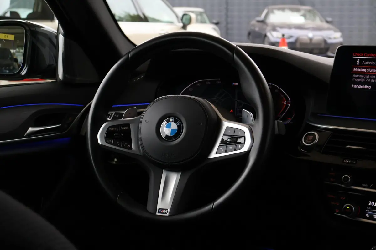 520i Business Edition Plus | Bowers & Wilkins | Driving Assistant