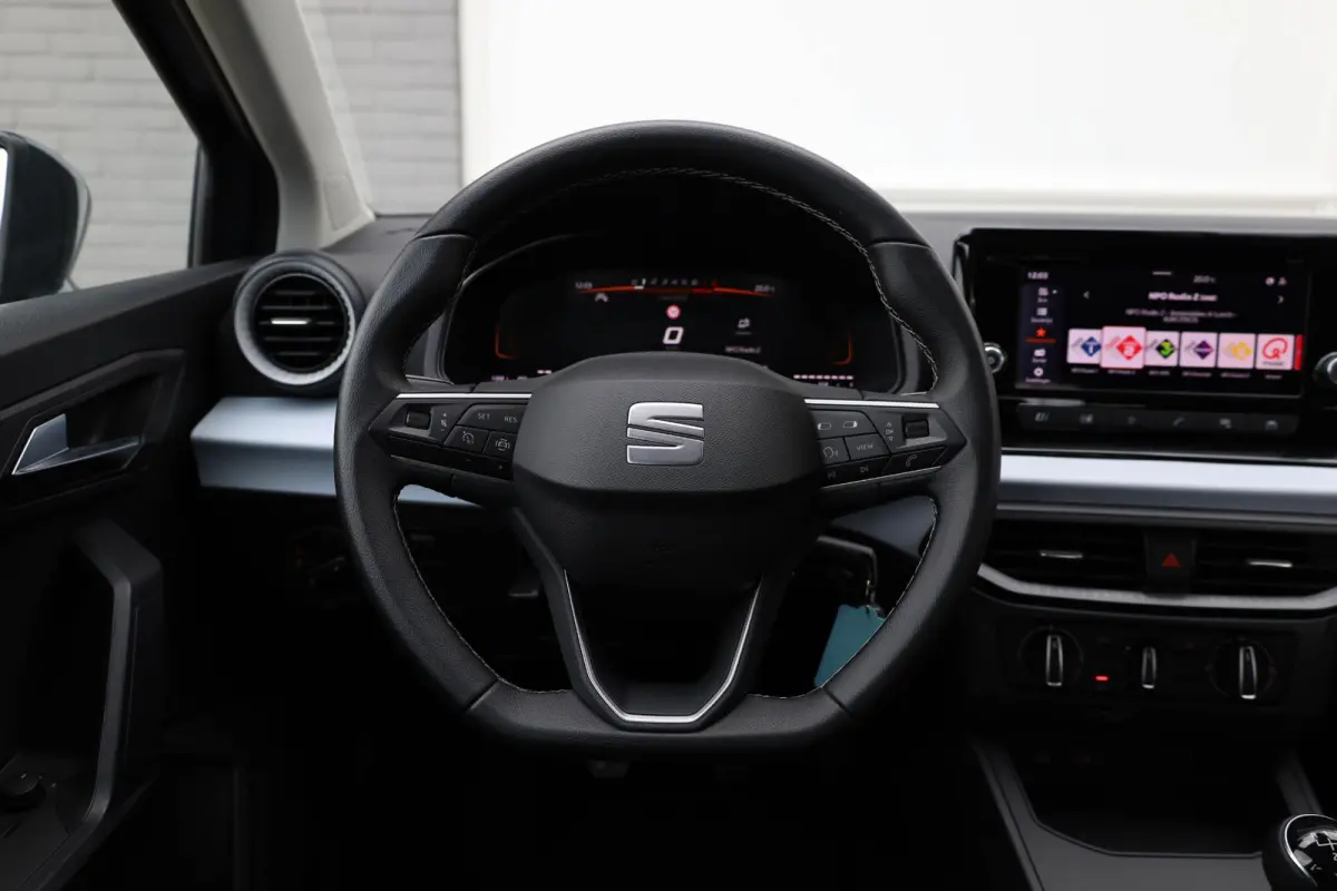 1.0 EcoTSI 95pk Style Plus | Apple Carplay/Android Auto | Parkeersensor Achter