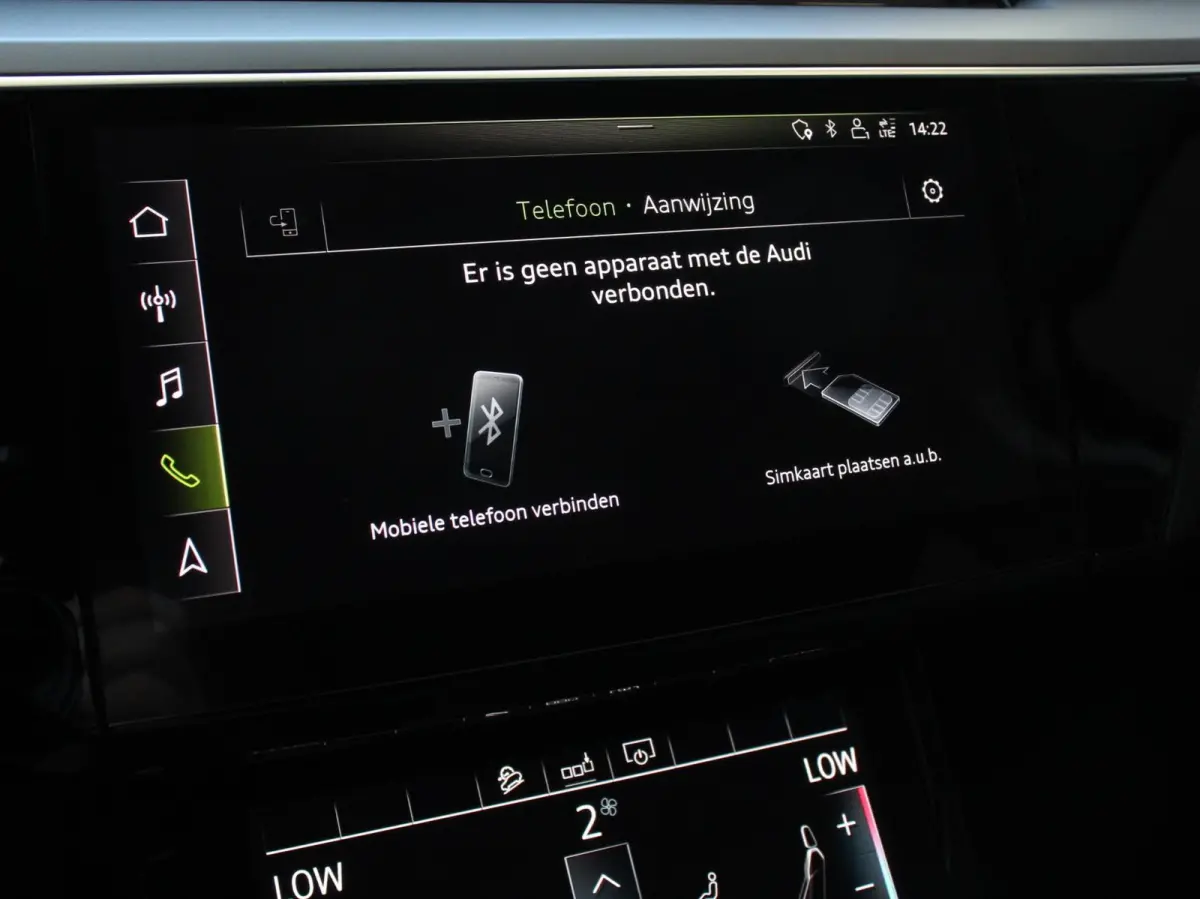 e-tron 50 quattro Launch edition SOH 92,9% Navigatie Climate Control Parkeer Sensoren Lichtmetalen velgen