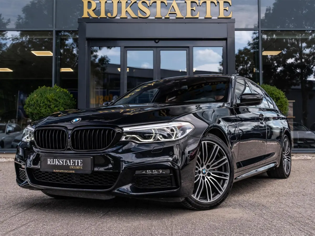 530e M-sport High Executive|CAMERA|LASER|LEDER