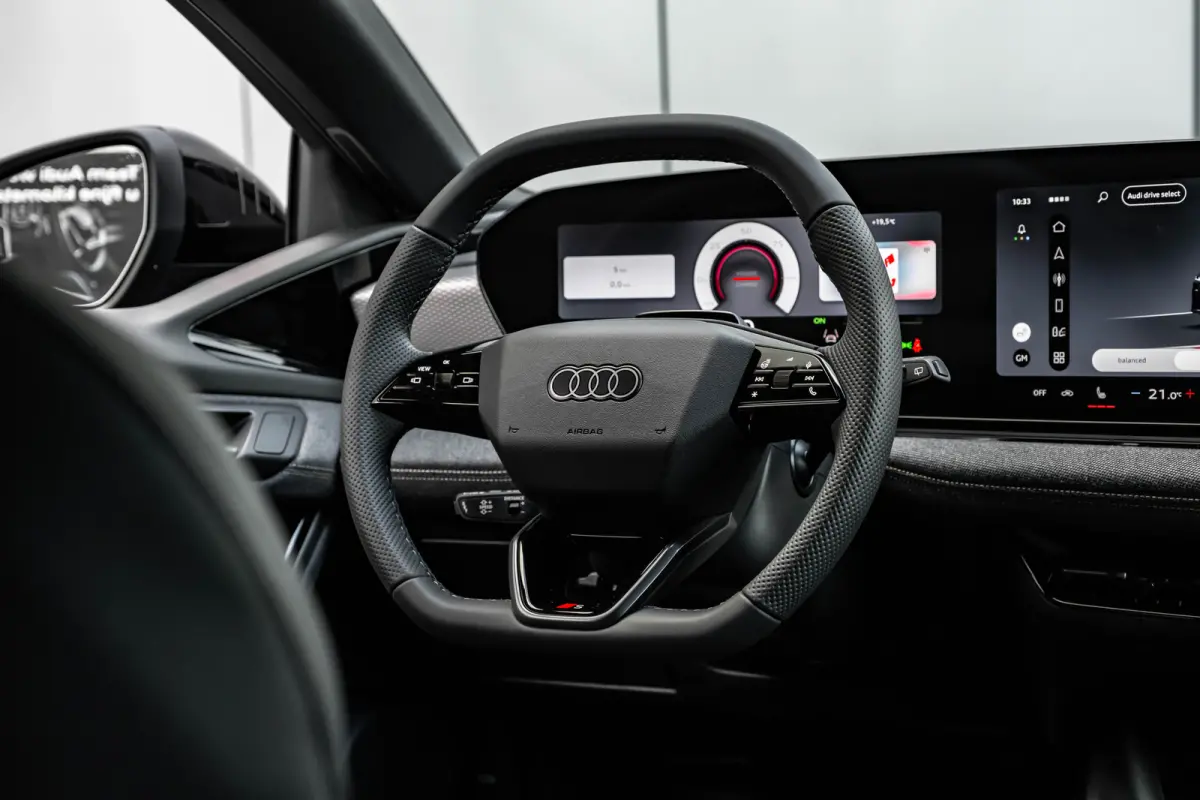 performance 270kW / 367pk S edition | Audi smartphone interface | Comfortsleutel | Elektrisch instelbare voorstoelen