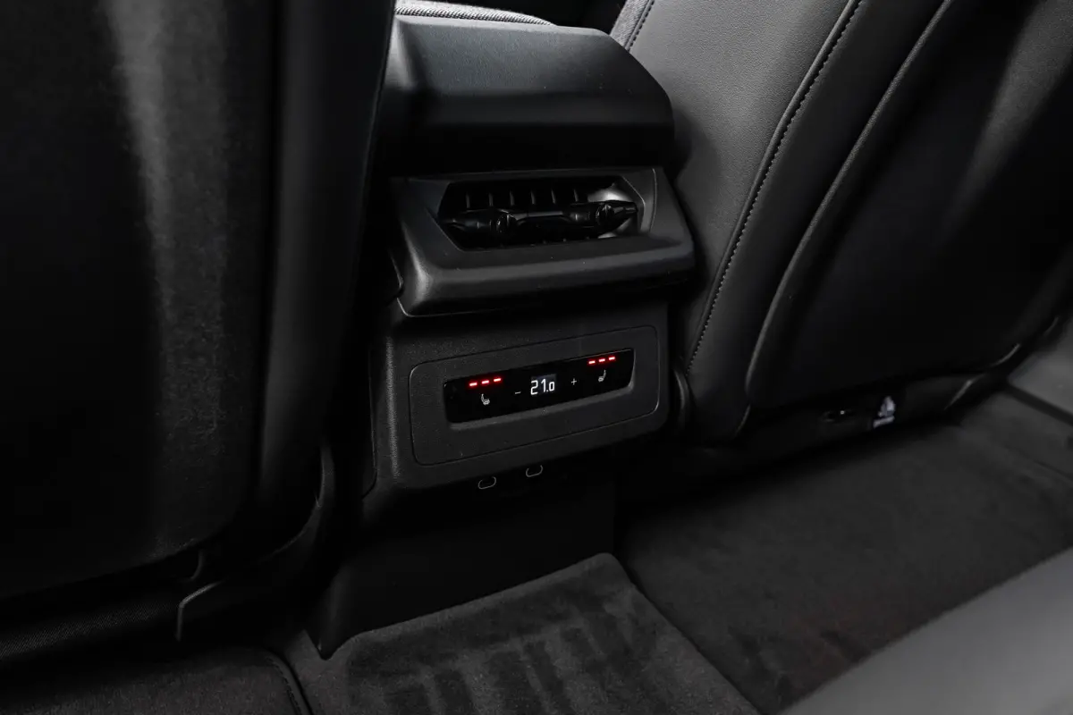performance 270kW / 367pk S edition | Audi smartphone interface | Comfortsleutel | Elektrisch instelbare voorstoelen